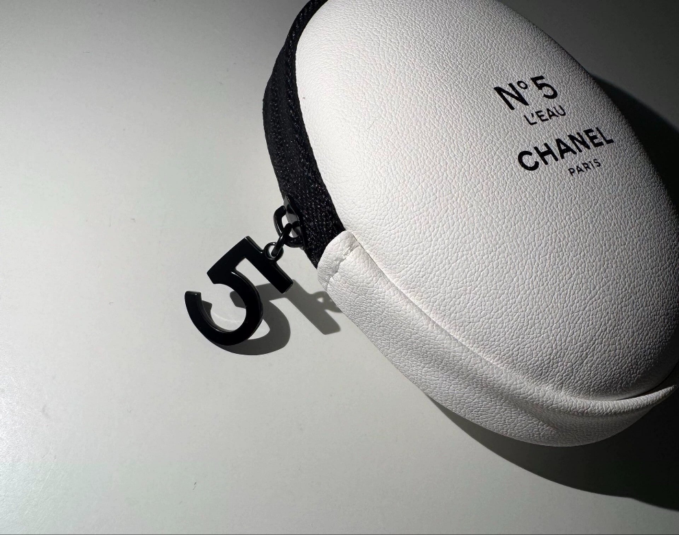 Chanel No 5 L'eau Egg pour t