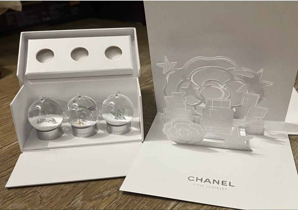 CHANEL Joaillerie small Snow Globe / Snow Ball VIP Limited Gift set of 3pcs