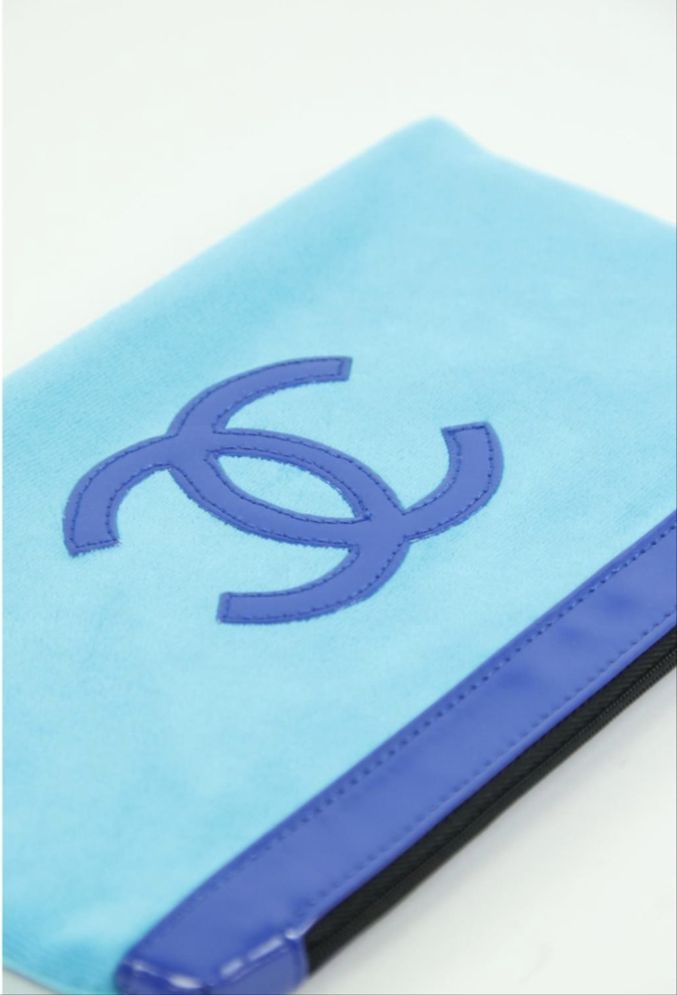 Chanel tiffany blue makeup pouch