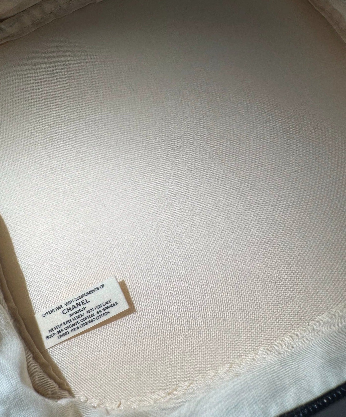 Chanel Les Beige Cotton Makeup Storage Pouch Bag VIP gift