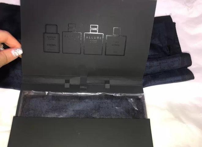 BLEU De Chanel Navy Blue Silky handkerchief with 1.5ml sample