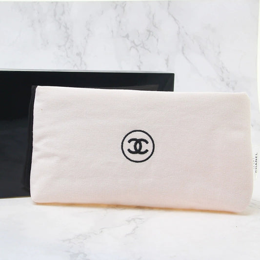 Le Lift Light Pink Linen Handy Makeup Pouch