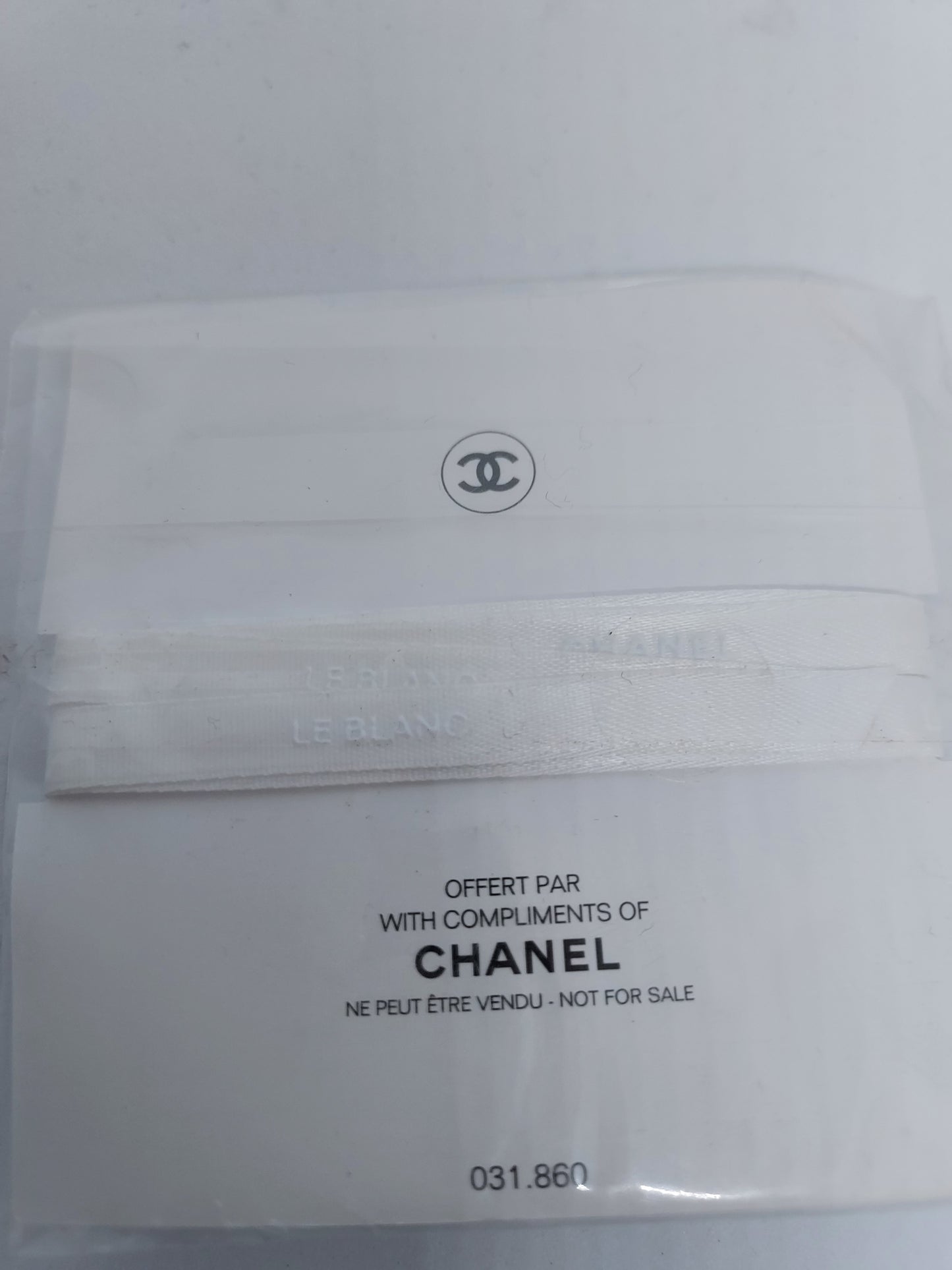 Le Blanc fake pearl Charm String Bracelet choker