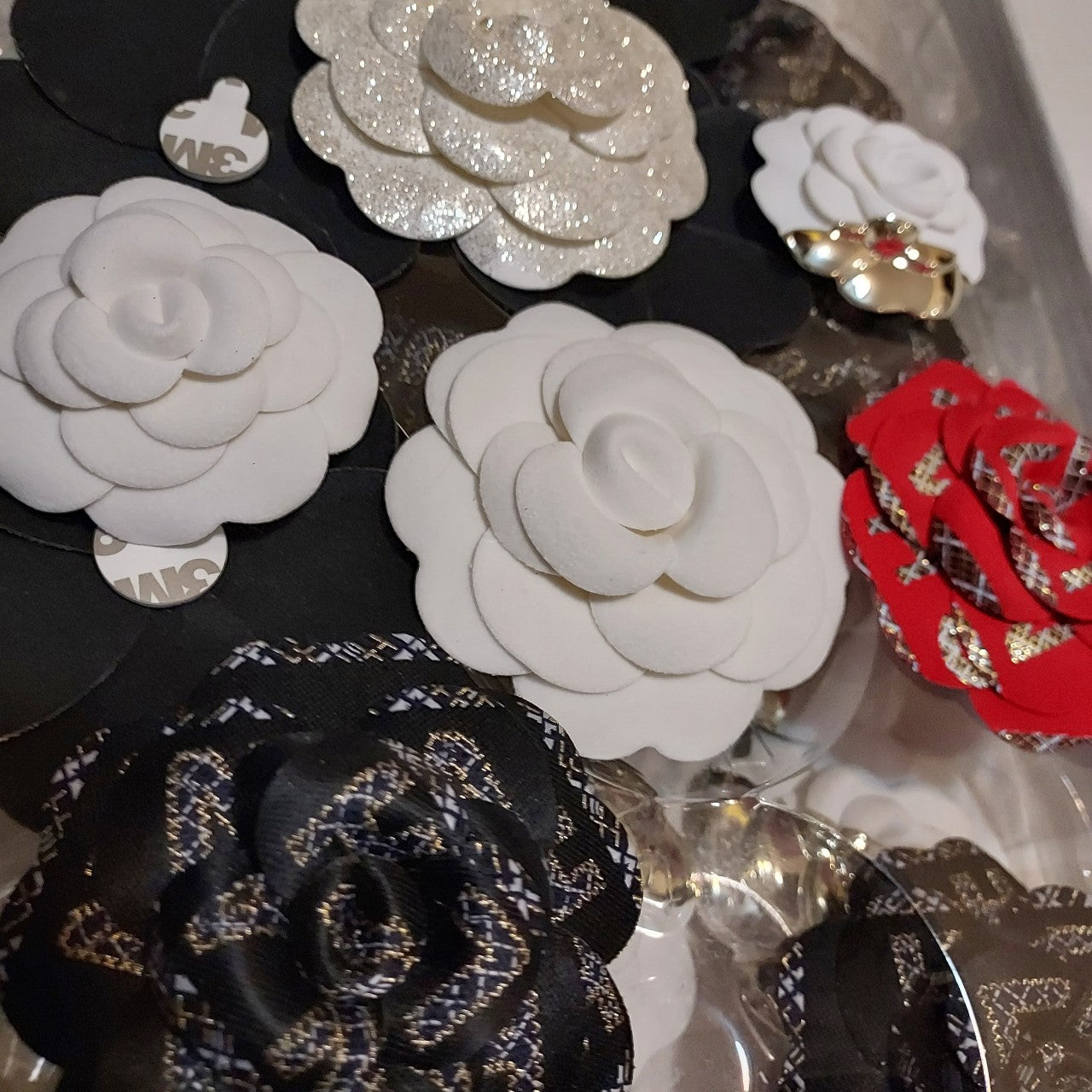 Chanel Christmas Camellia + 2m ribbon