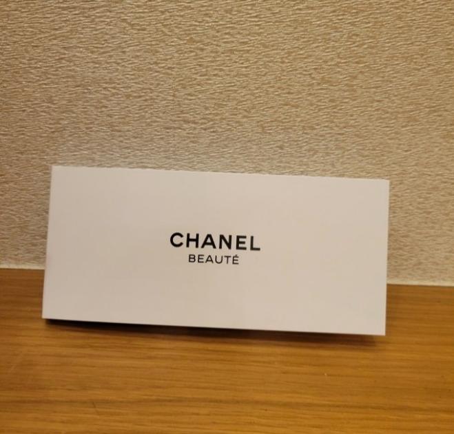 Chanel Perfume Mini Perfume Bottle Memo Note Pads VIP Gift