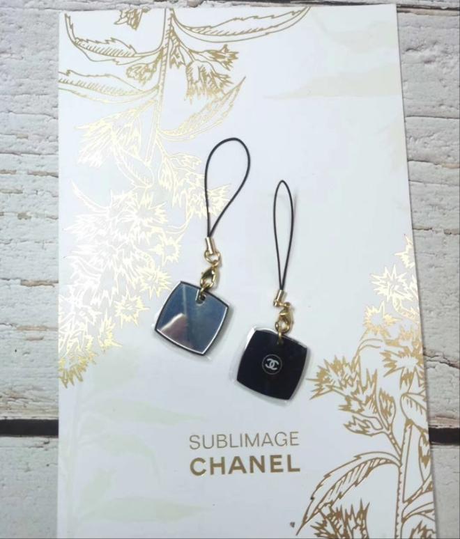 Chanel Tiny Mirror Key Charm VIP gift