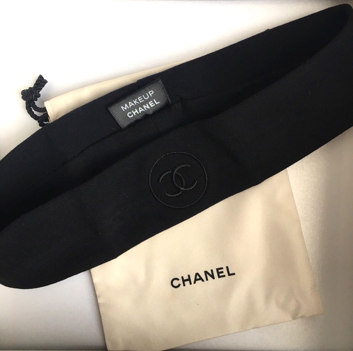 Chanel Hair Band with Pouch Bag VIP Gift