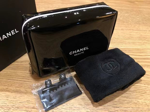 Chanel Hairband, Mini Hair claws, make-up bag VIP gift