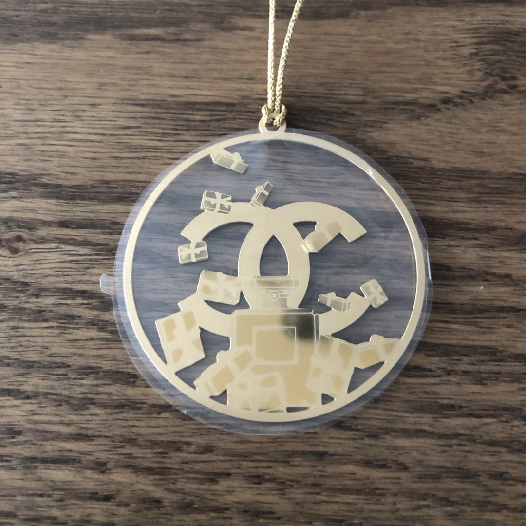 Chanel Metal Charm Wonderland Christmas 2023