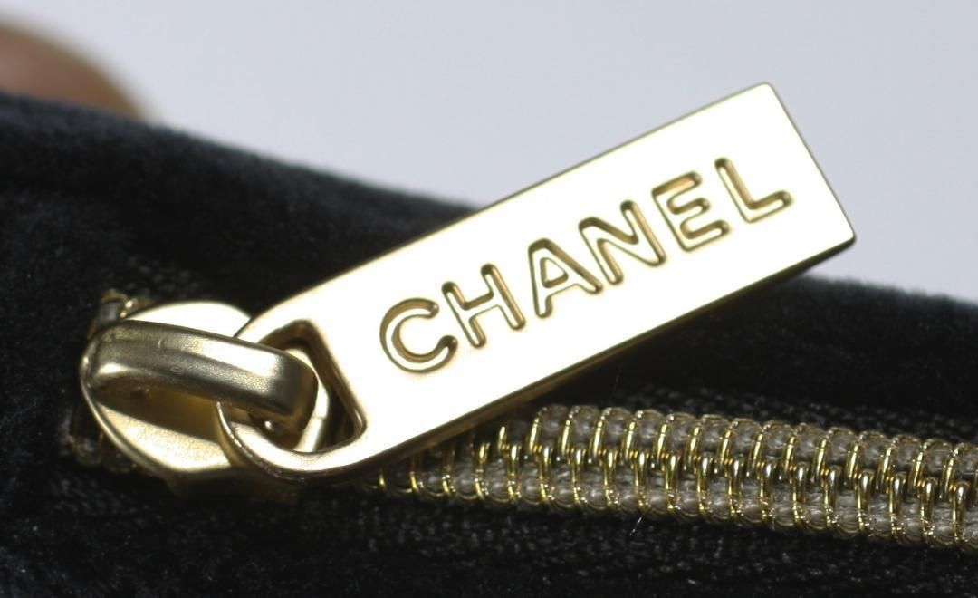 Chanel Sublimage Velvet Makeup Pouch Card Bag