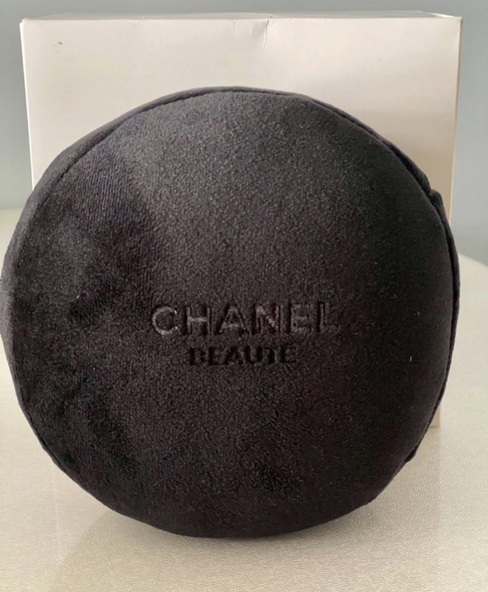 Chanel Travel sleeping eyemask and neck pillow rare VIP GIFT