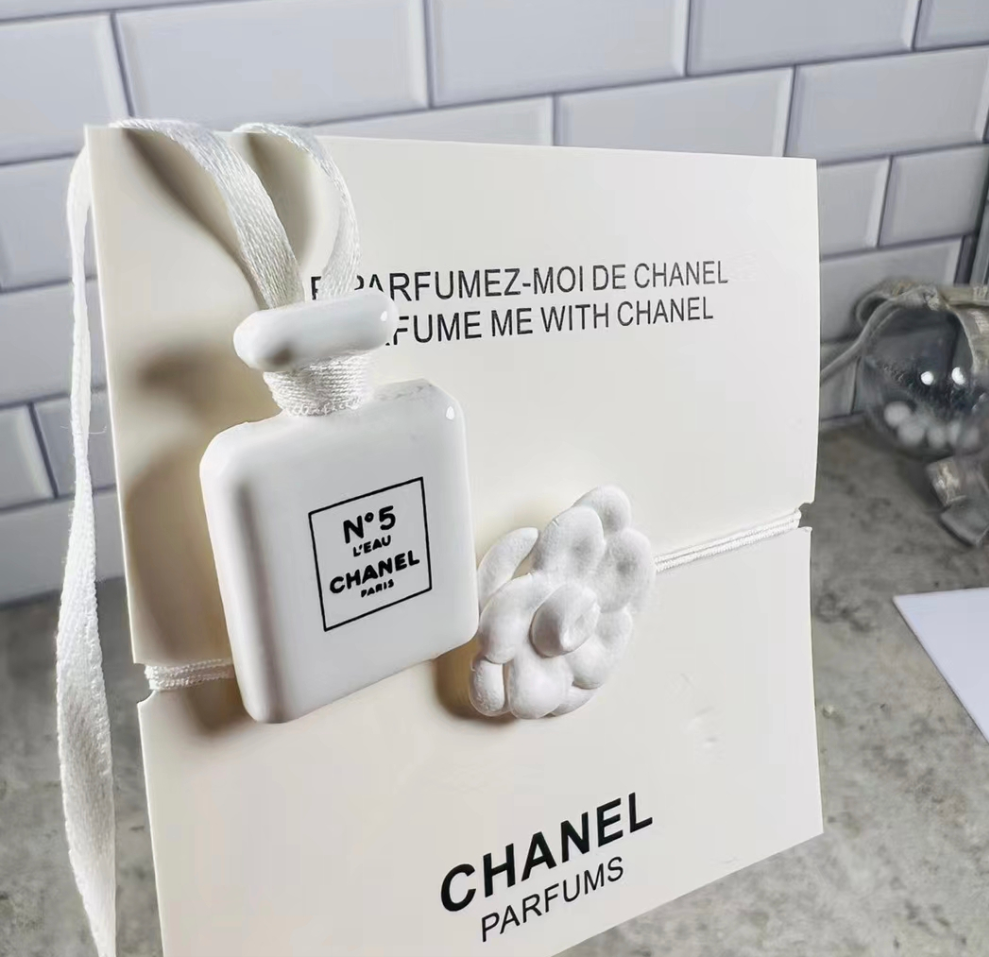 Chanel perfume bottle camellia string bracelet diffuser VIP gift