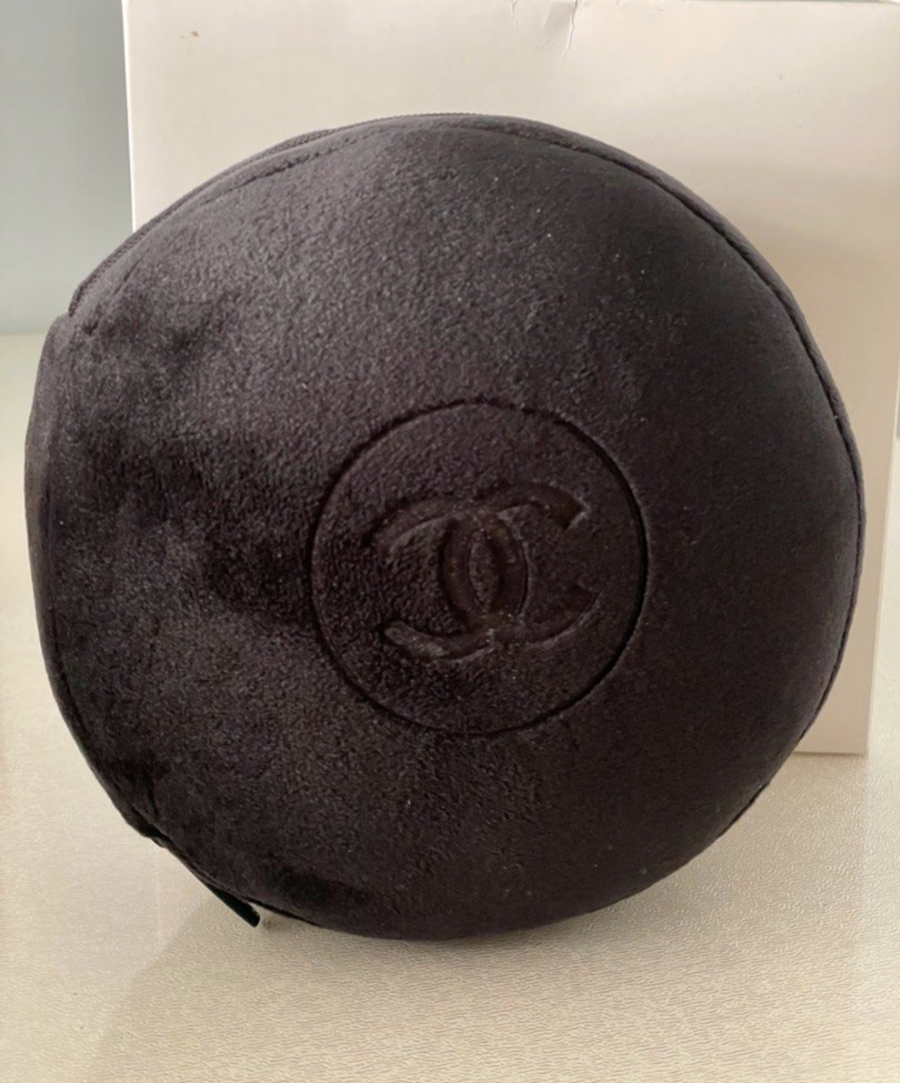 Chanel Travel sleeping eyemask and neck pillow rare VIP GIFT