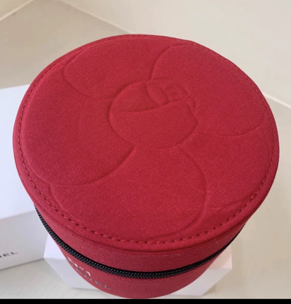 Chanel red camellia round Makeup box VIP GIFT
