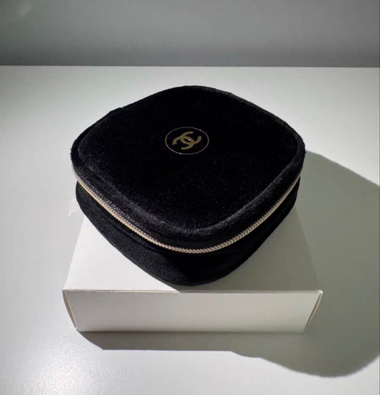 Chanel Small Lipstick Compact Velvet Pouch with Mirror  Makeup Bag  VIP gift