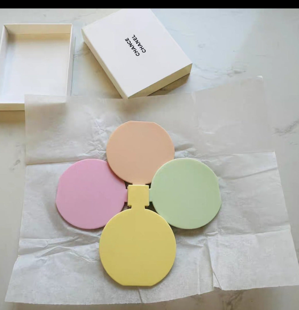 Chance Mirror Charm VIP Gift 2023