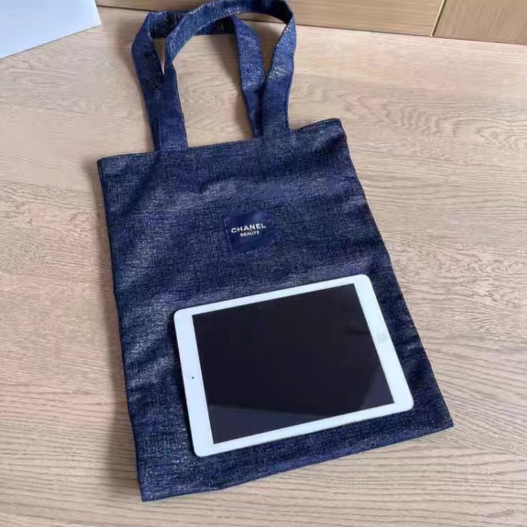 Chanel 2023 Christmas  Navy Gold tote bag with make up bag set of 2pcs