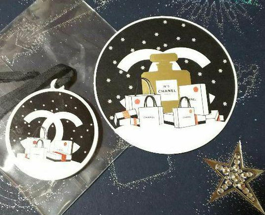 Chanel Seasonal Charm 2019 with paper card
