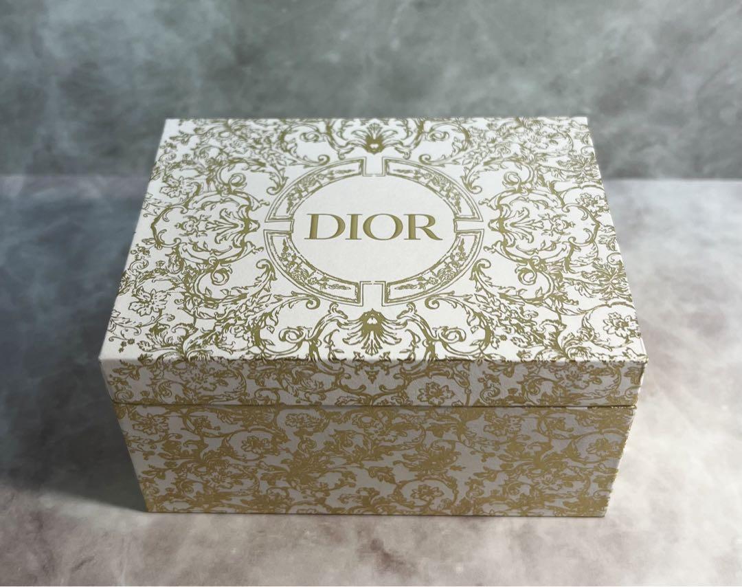 Dior Holidays 2023 Small Jewlery storage box with Pouch bag