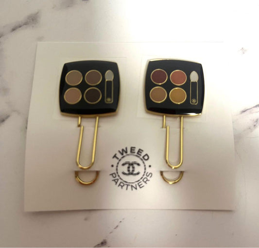 2023 Chanel Ombre Paper Clip Bookmark VIP Beaute Gift x 1 set of 2 pcs