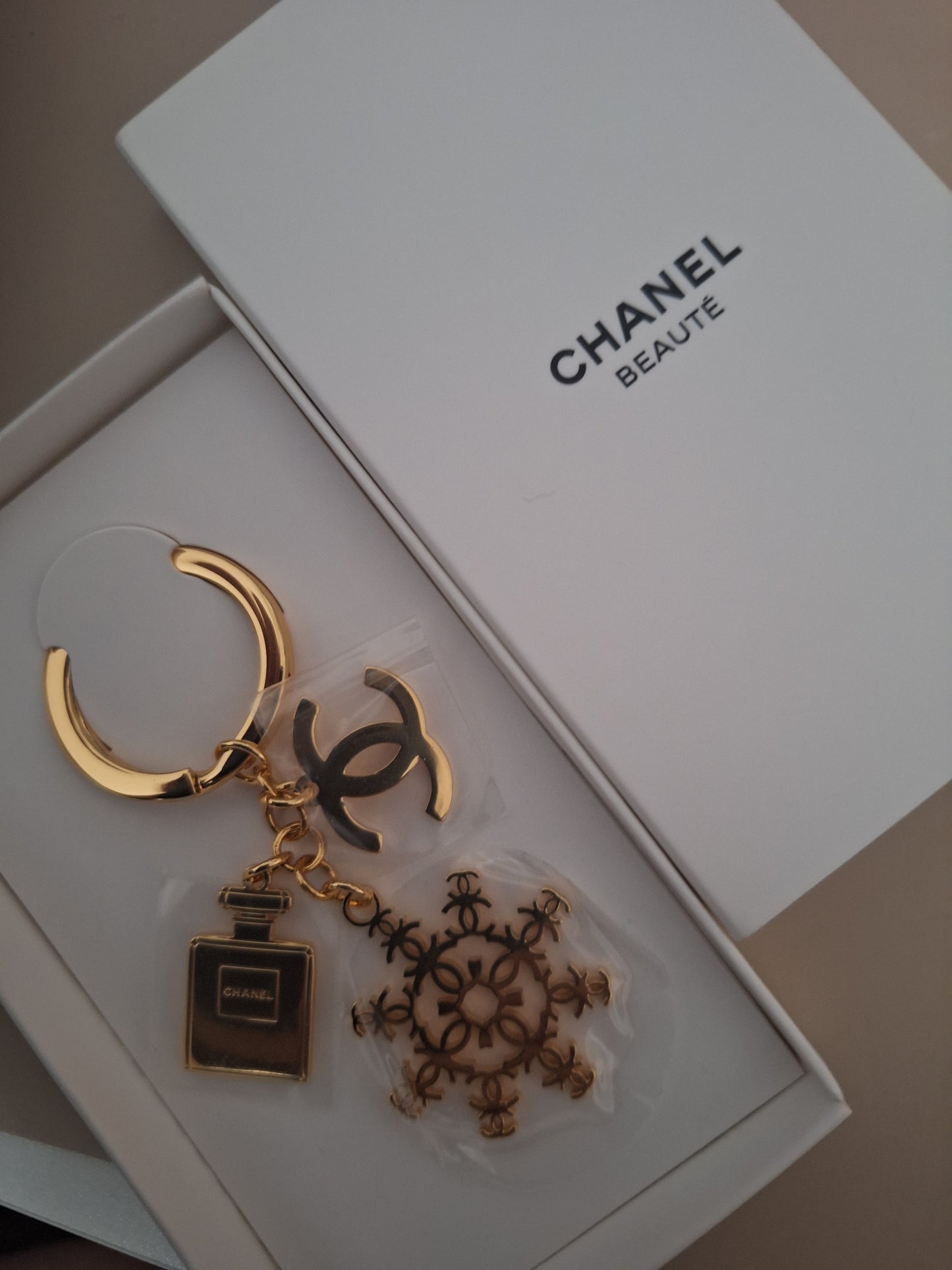 Chanel snowflake Key Chain 2024