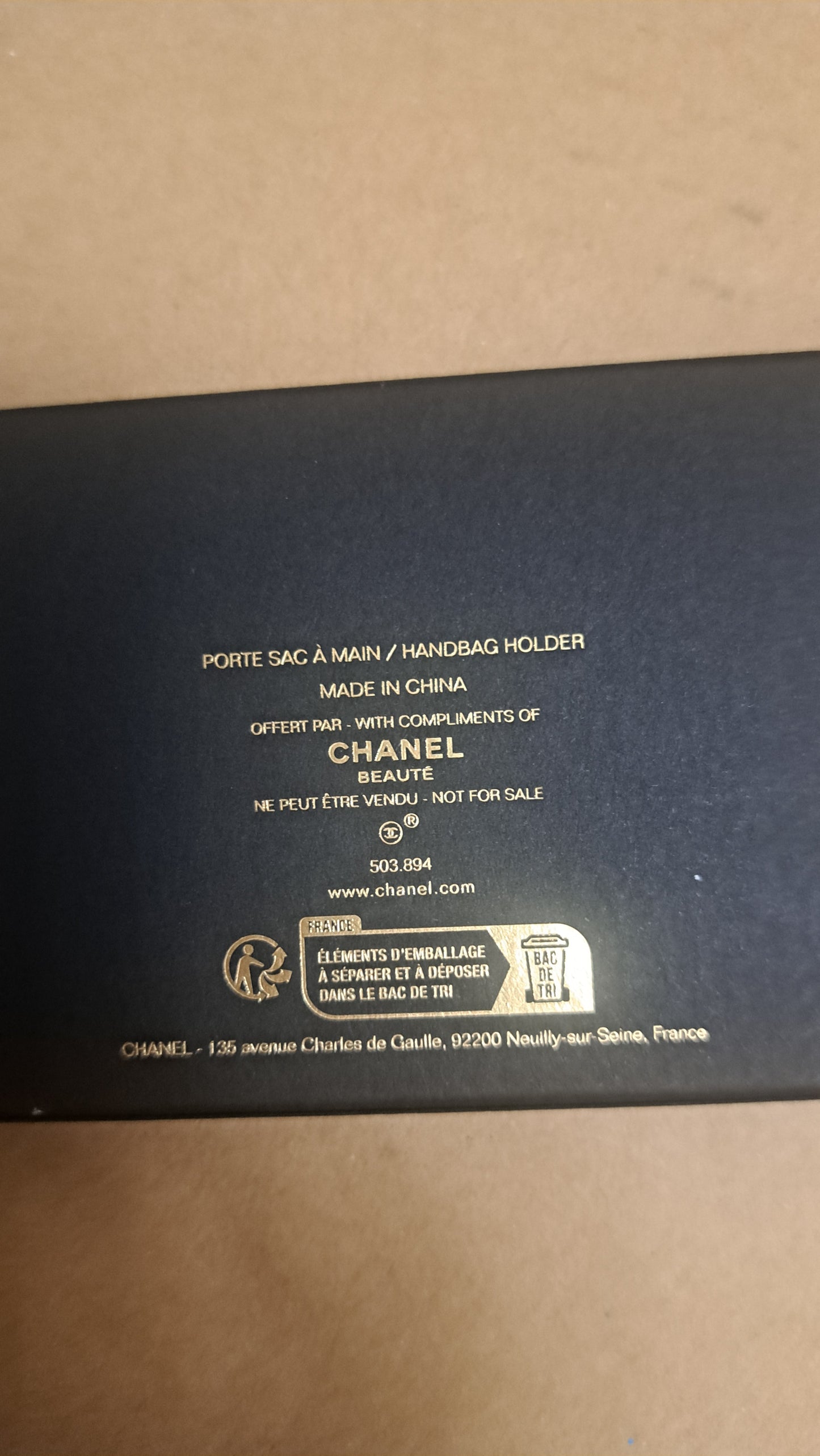 Chanel Golden Handbag Hook in box VIP gift 2025
