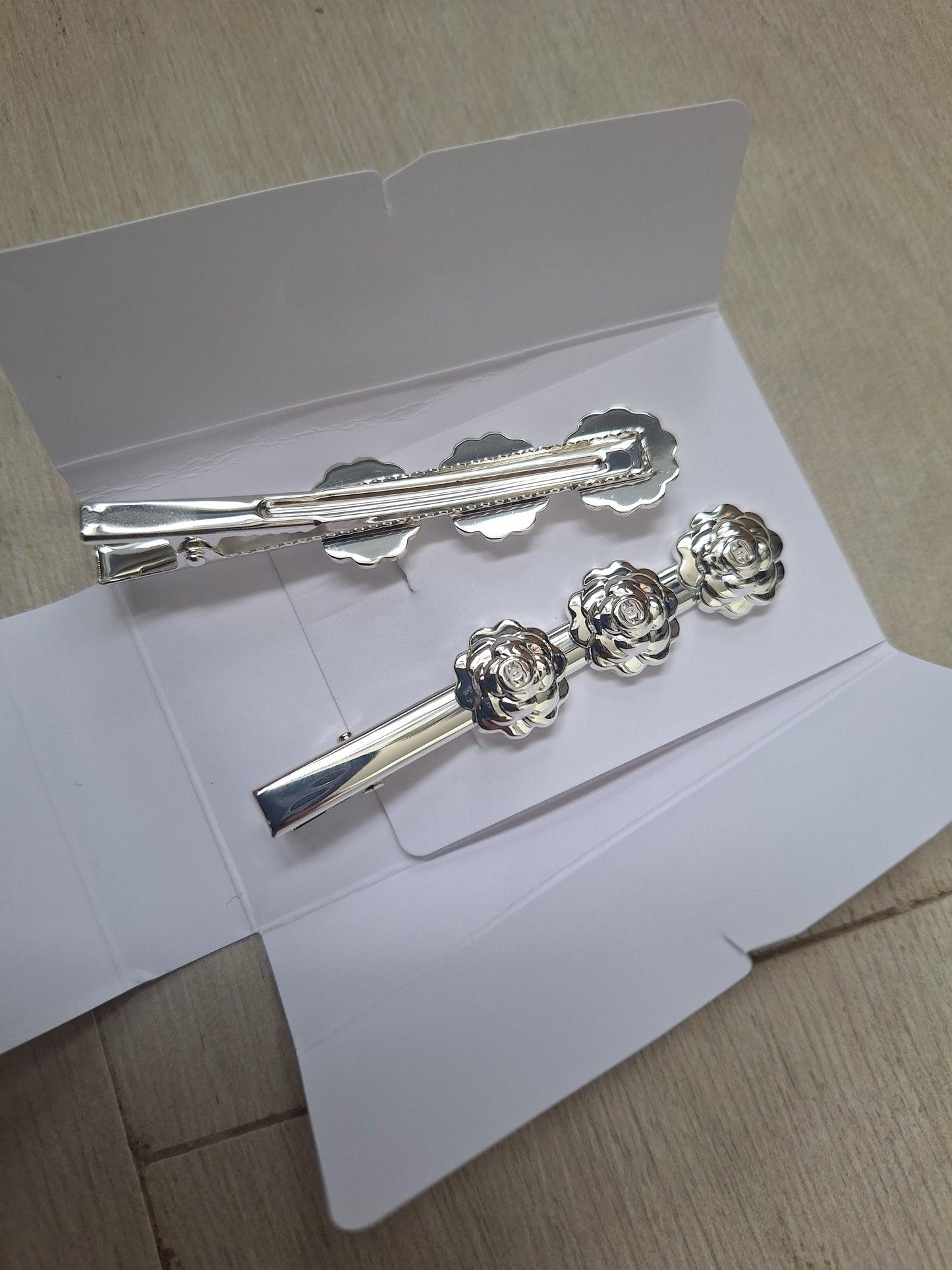 Chanel 2026 Mother's Day Camellia hair clips set