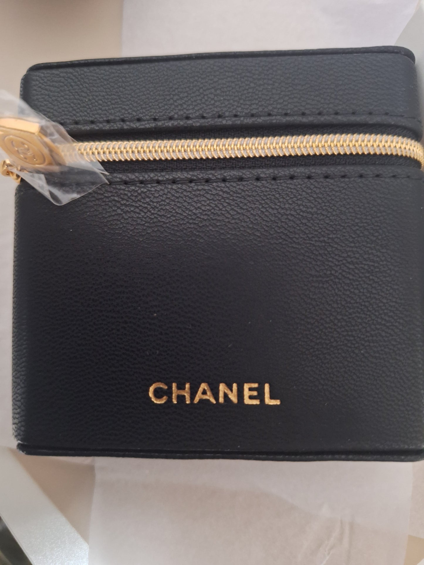 Chanel  Small leather Lipstick zipped Pouch with mirror VIP gift