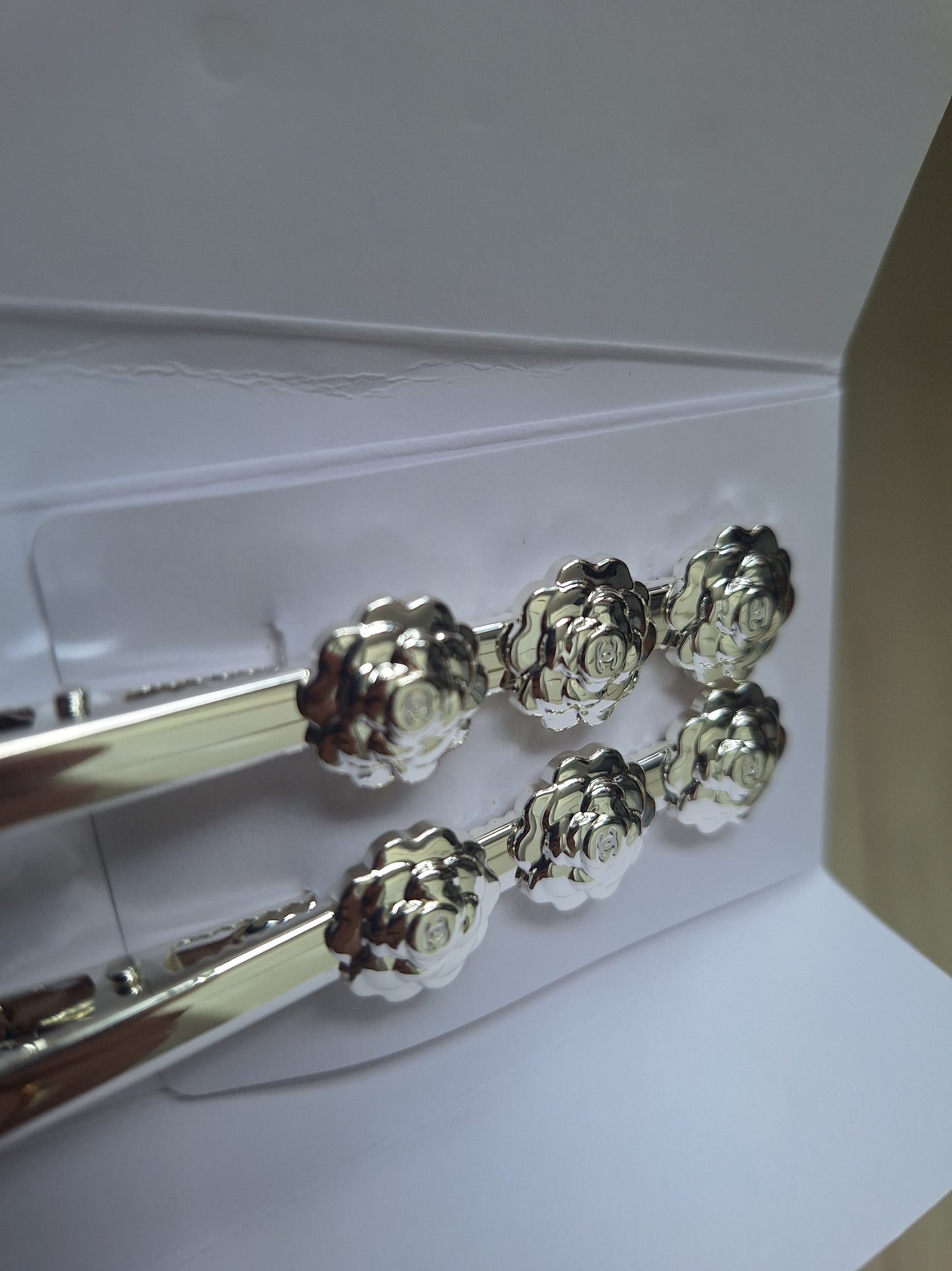 Chanel 2026 Mother's Day Camellia hair clips set