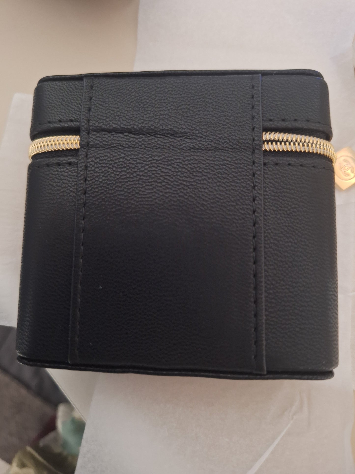 Chanel  Small leather Lipstick zipped Pouch with mirror VIP gift