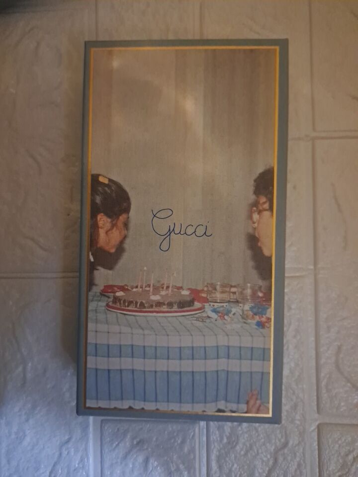 Gucci Limited Edition paper bag with DIY handle and Wallet Box Set