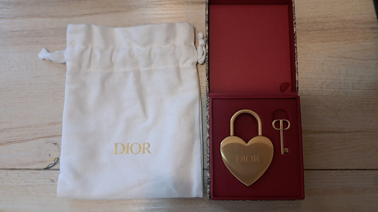 Dior Metal Heart Key lock set Collectable