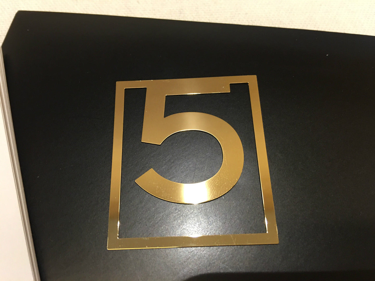 No. 5 CHANEL Gold BookMark bookplate Metal with booklet 2012 VIP gift