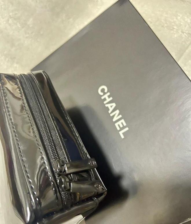 Chanel Black Large Patent Makeup Pouch bag in Box