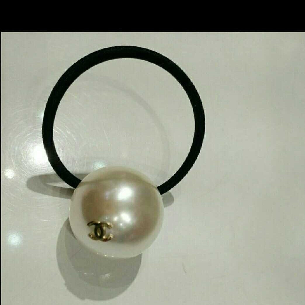 Chanel Pearl Hair Tie from Chanel uniform