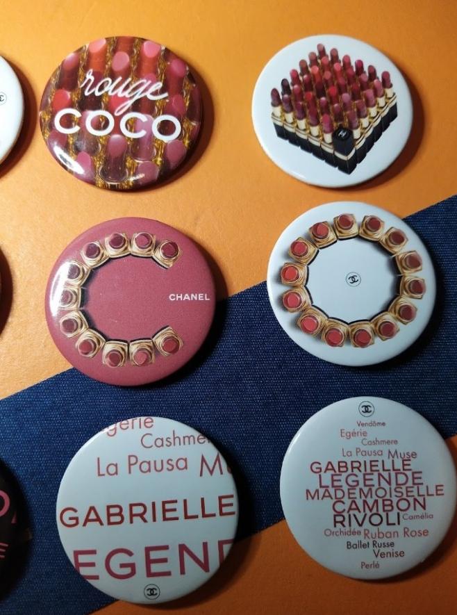 CHANEL Beaute badge round pin set of 9 pcs VIP gift collectible
