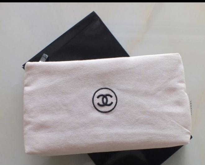 Le Lift Light Pink Linen Handy Makeup Pouch