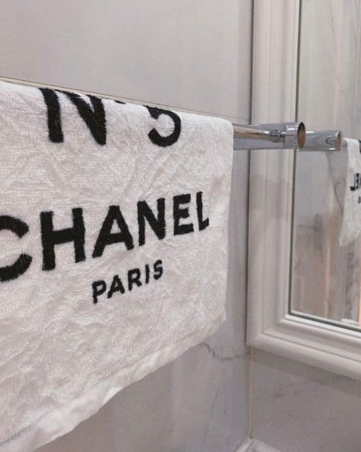 Chanel No 5 Factory  Limited Compressed Handy Face Towel