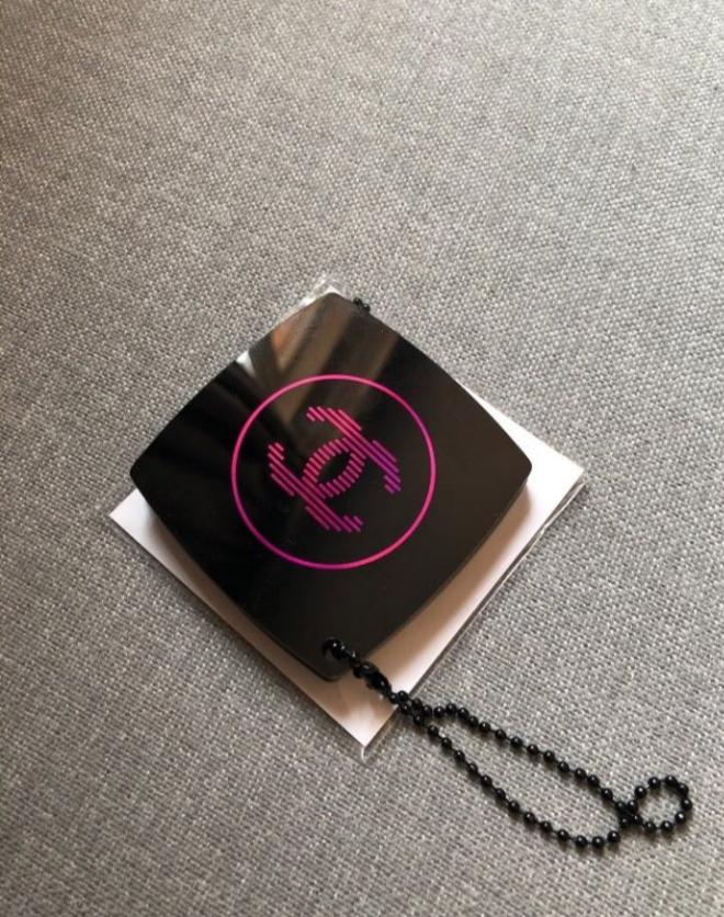 Chanel Fuchsia Mirror Key Charm VIP gift