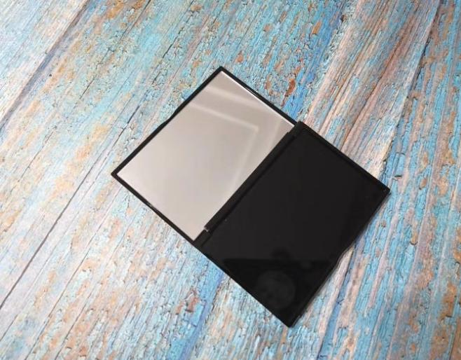 CHANEL compact Makeup card Mirror  VIP Gift