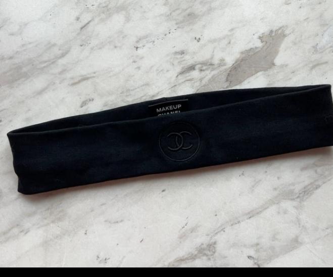 Chanel Hair Band with Pouch Bag VIP Gift