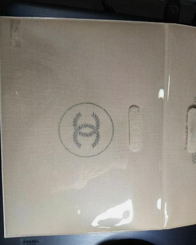 Chanel Les Beiges Creamy Canvas Envelope Bag