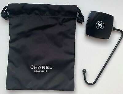 Chanel Handbag Hook VIP gift with pouch bag