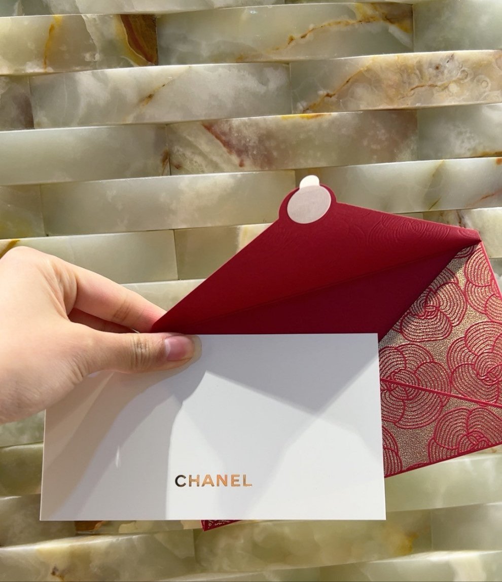 Chanel 2023 cny Camellia red packet envelope With greeting card