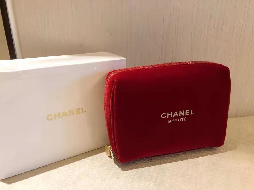 Chanel Red Velvet Makeup Pouch Clutch bag 2019 VIP GIFT