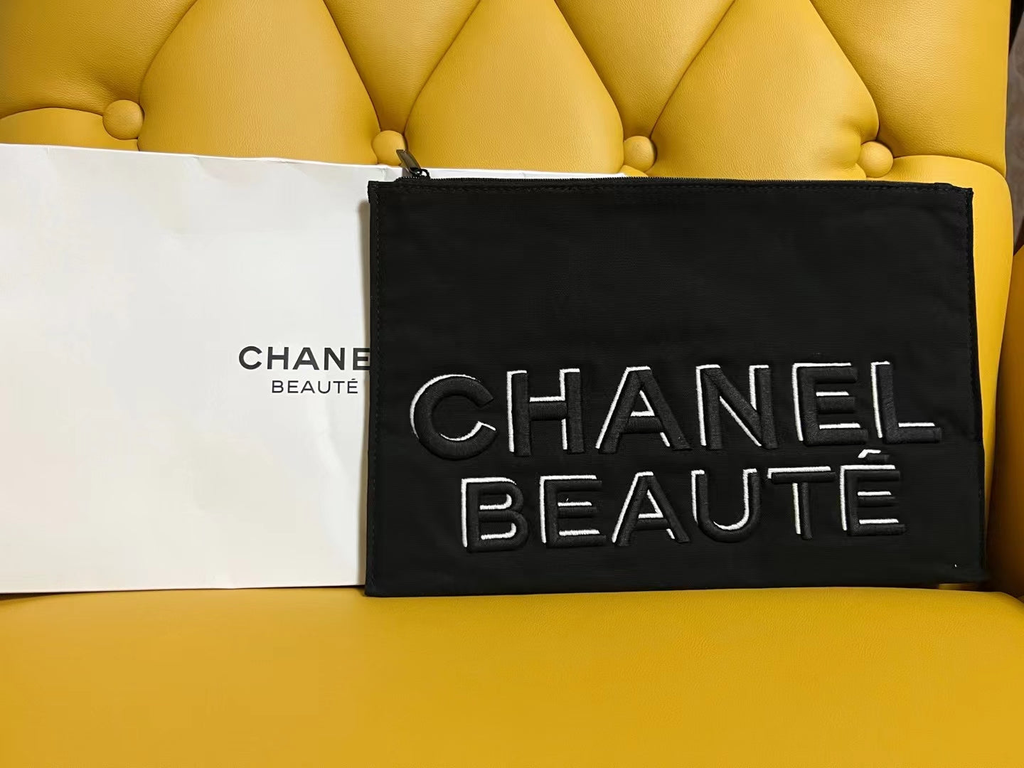 Chanel Large Velvet Storage bag的副本