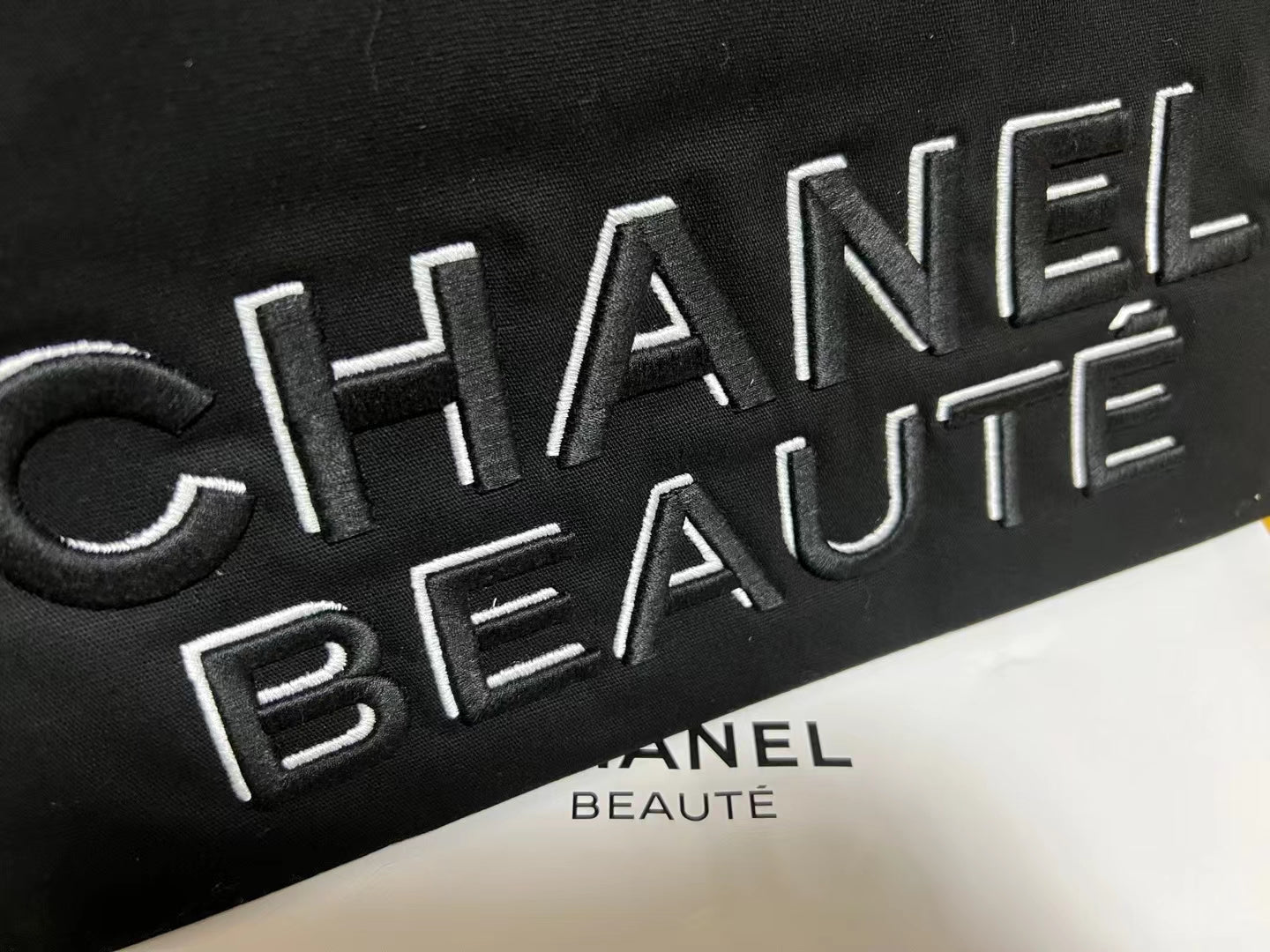 Chanel Large Velvet Storage bag的副本
