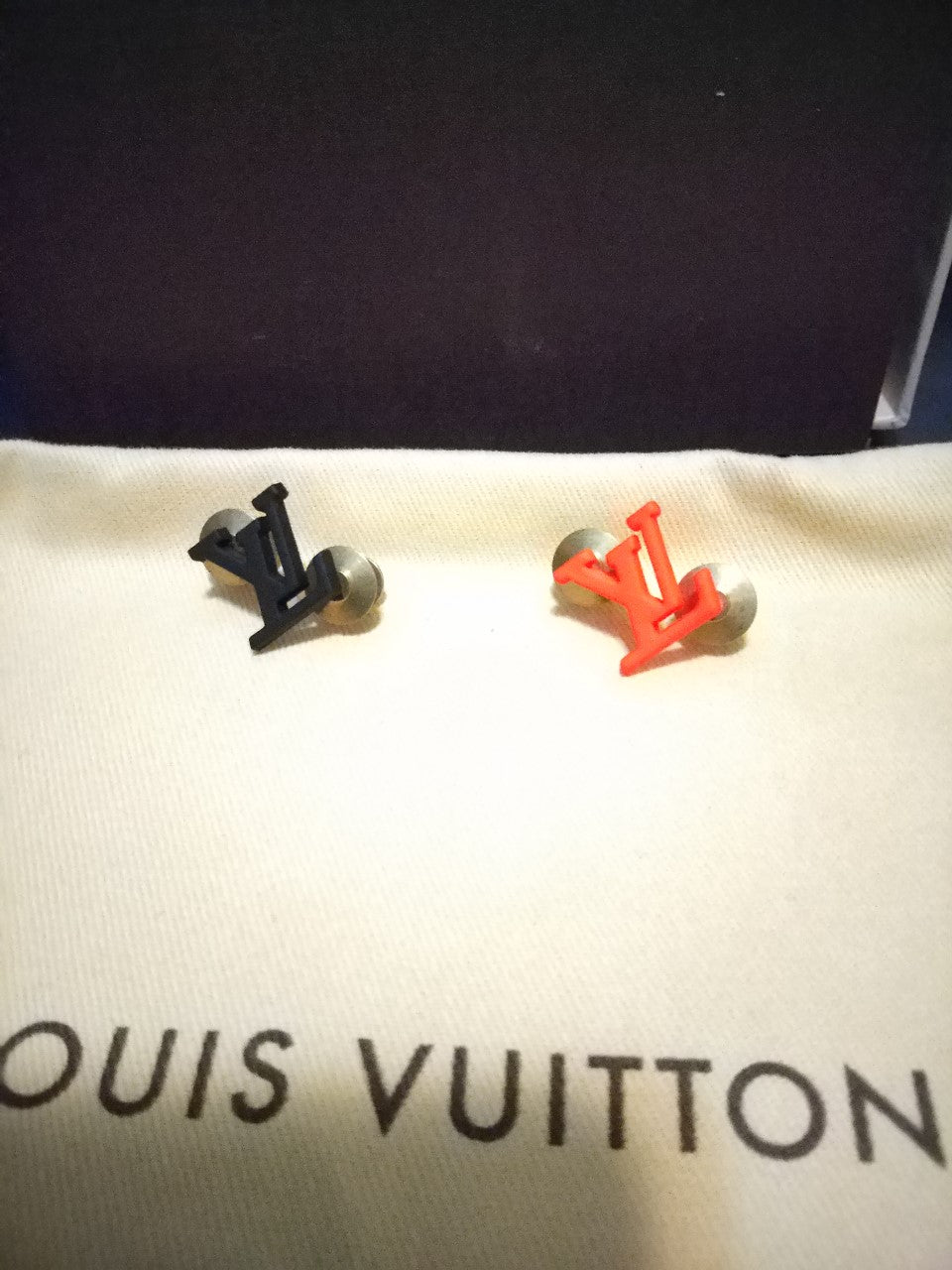 Louis Vuitton Virgil Abloh LV Initial Pin Orange