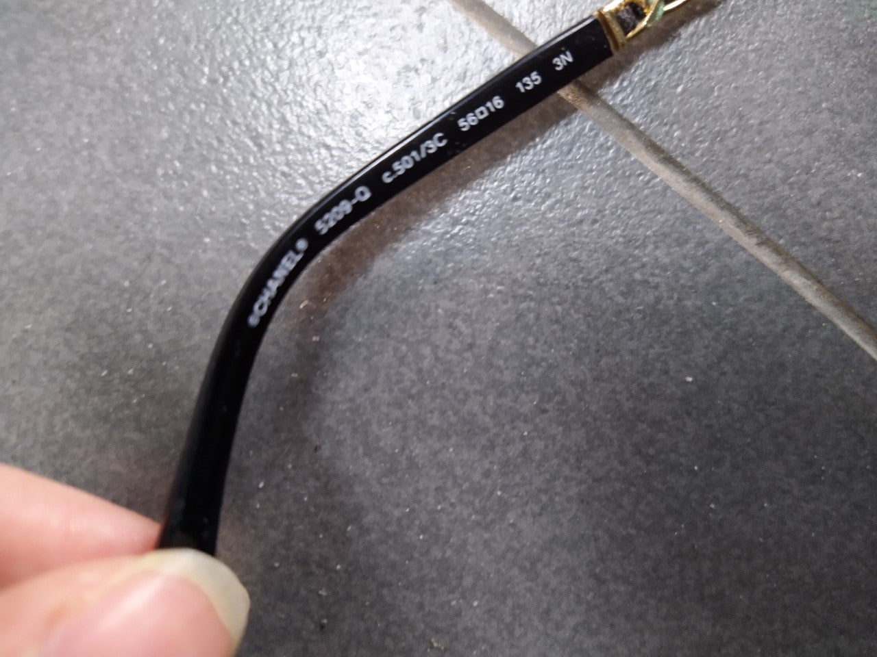 Chanel sunglasses preowned Black Frame Chain-Link Sunglasses-5209Q