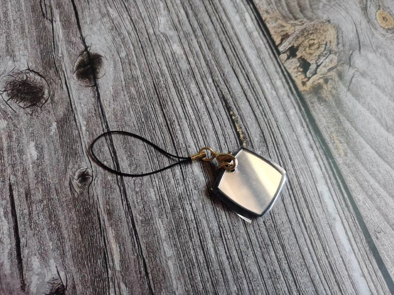 Chanel Tiny Mirror Key Charm VIP gift